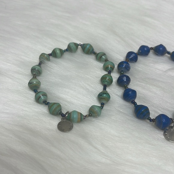 ❗️DONATED❗️BEAD FOR LIFE UGANDA BEADS BRACELETS 3PC SET - Picture 2 of 9